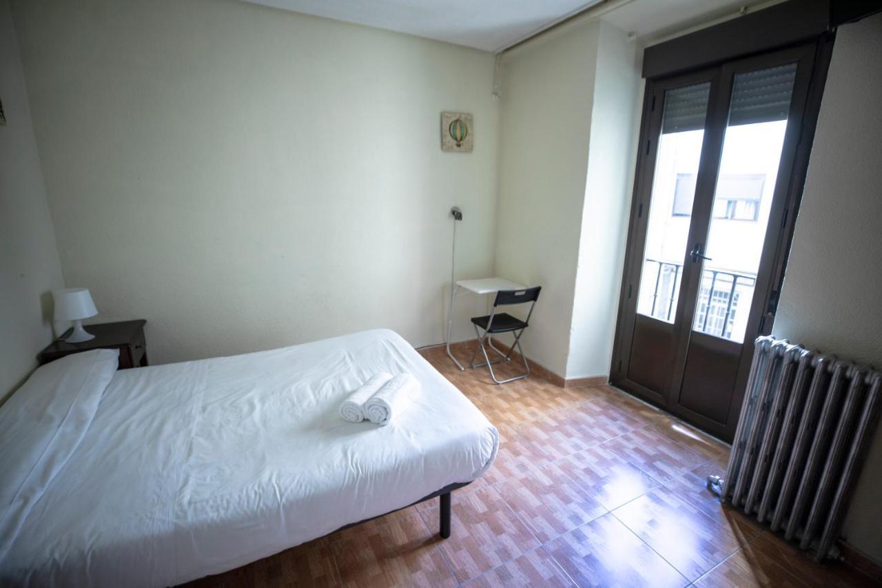 Hostal Los Perales Madrid Eksteriør billede